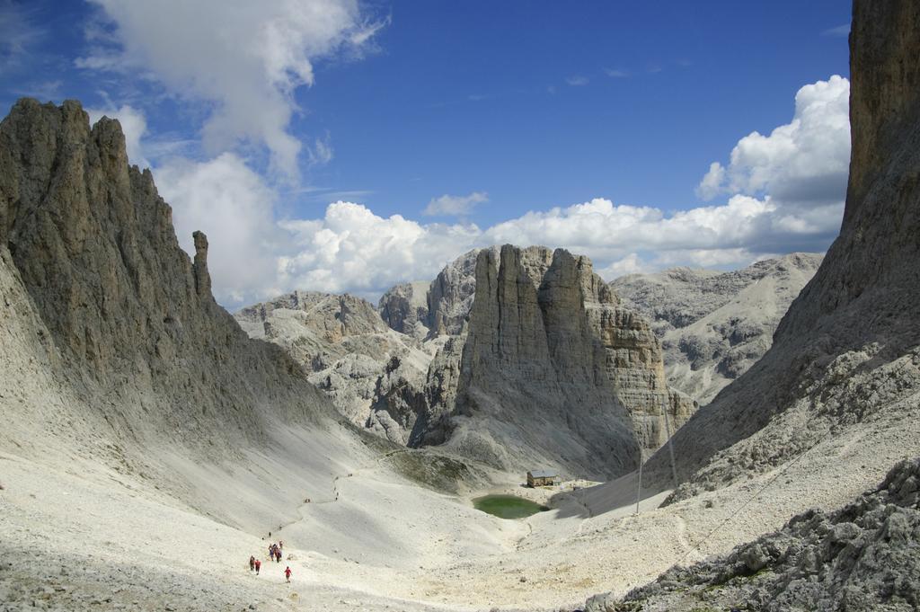 Posta Zirm Hotel Corvara In Badia Exterior photo